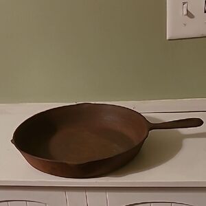 Korean Cast Iton Skillet